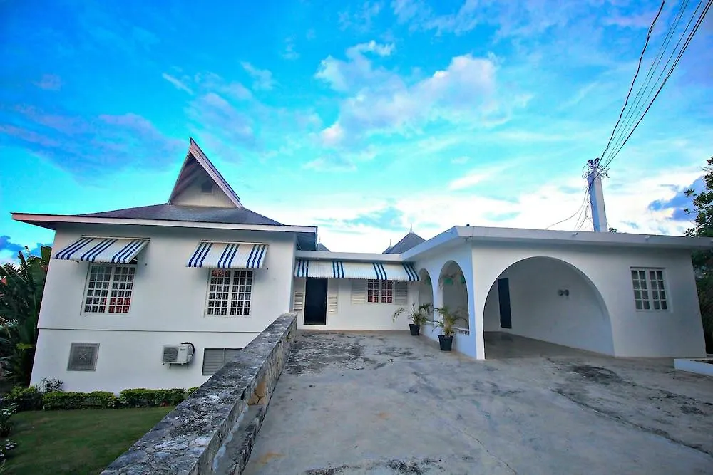 Kenwood Villa Suites Montego Bay 0*,  Jamaica